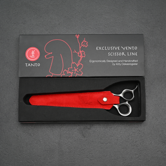 Schere in Verpackung