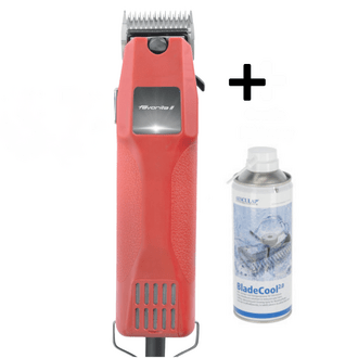 Maschine & öl mit Koffer im Hintergrund