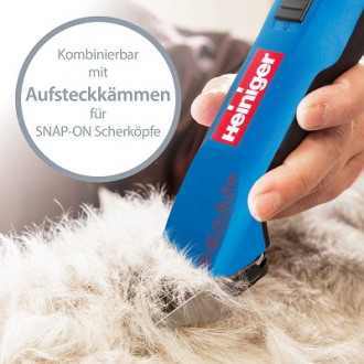 Maschine-schneidet-mit-Aufsteckkamm-durchs-Fell