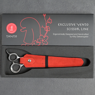 Schere in Verpackung