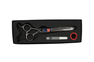 schere in verpackung