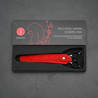 Schere in Verpackung