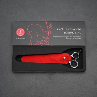 Schere in Verpackung