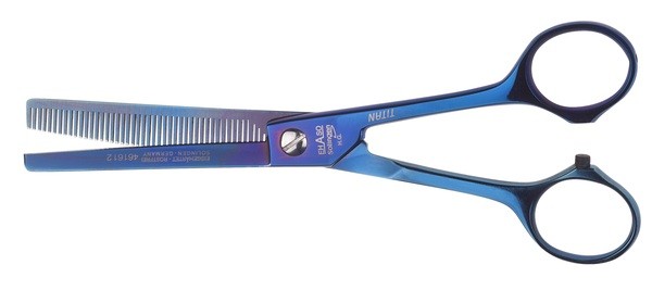 Modellierschere, leicht geöffnet